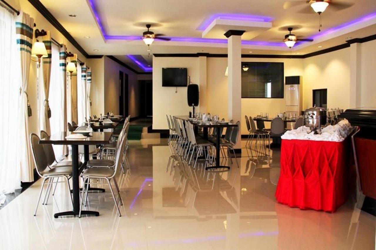 Bluefins Resort Lapu-Lapu City Exterior photo