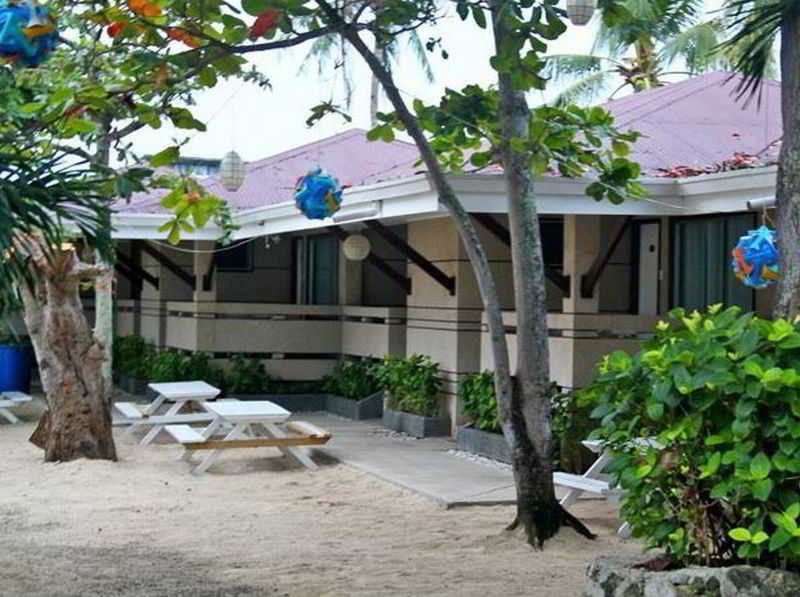 Bluefins Resort Lapu-Lapu City Exterior photo