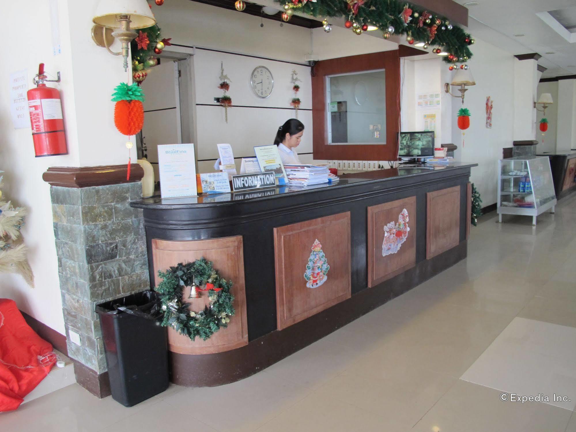Bluefins Resort Lapu-Lapu City Exterior photo